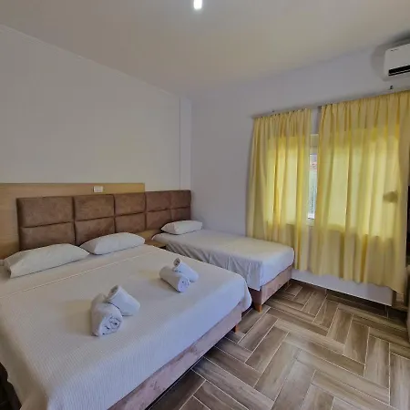 Eno Apartment *